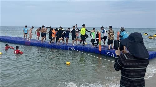 130ｍ의 해상 플로팅 브릿지