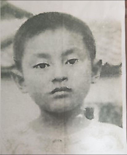 7살에 서울 S 보육원 들어갈 때 찍은 유진수 대표 사진