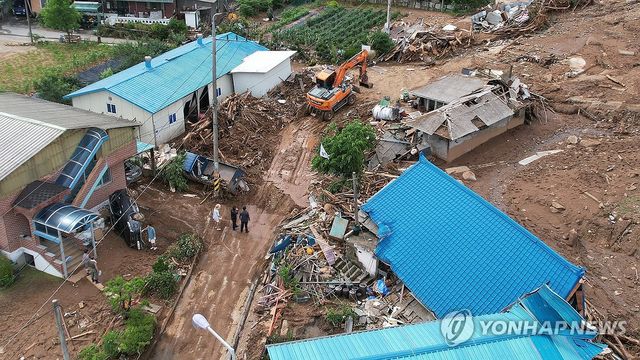 산사태가 발생한 가평 신상3리 마을