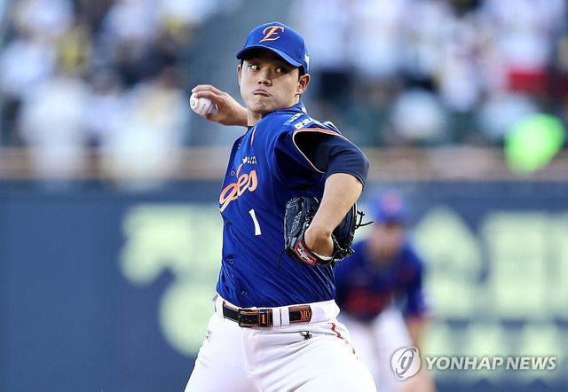 역투하는 문동주