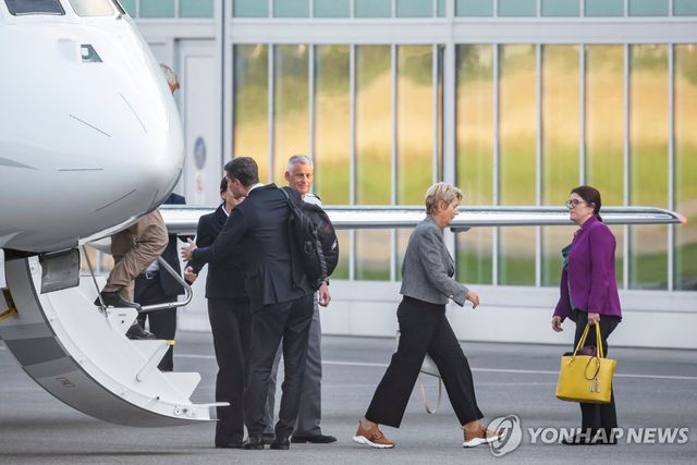 스위스 대통령, 미국 찾아갔다가 '빈손 귀국'