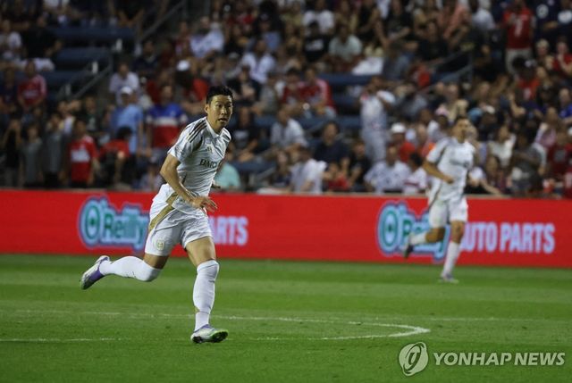 시카고 원정경기에서 교체로 출전해 MLS 데뷔전을 치른 LAFC 손흥민.[