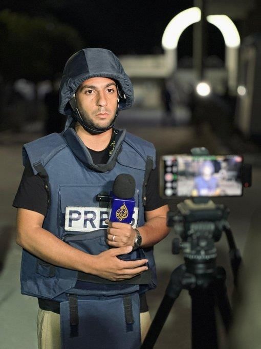 이스라엘 공습으로 가자시티에서 사망한 알자지라 기자 아나스 알샤리프