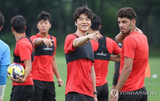 포항서 팀 훈련 나선 기성용