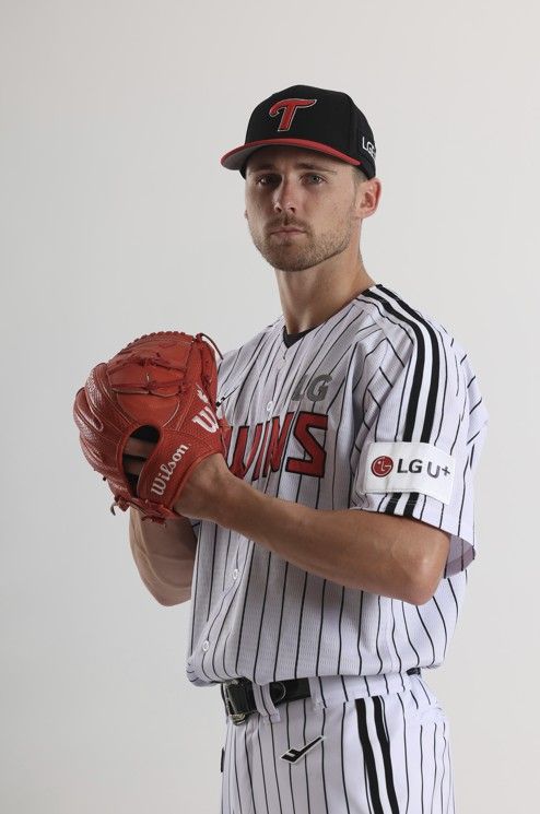 LG 새 외국인 투수 톨허스트