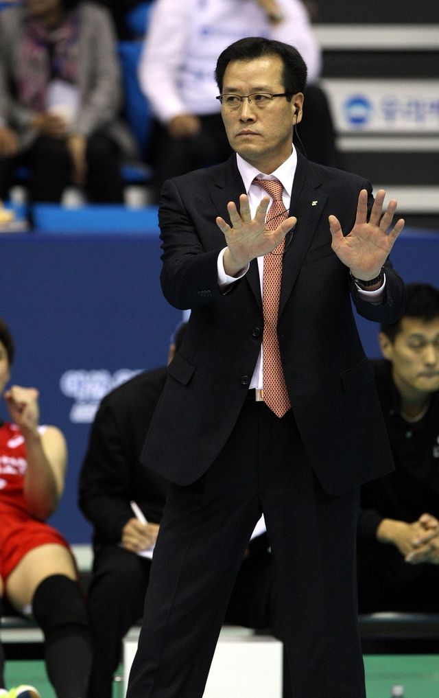 KOVO 유소년 엘리트팀 여자부 문용관 감독 