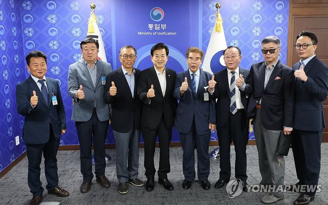 정동영 장관, 경협·교역·금강산 기업 단체 면담