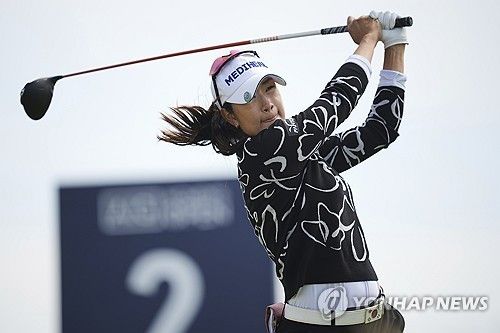 김아림의 호쾌한 드라이버 스윙.