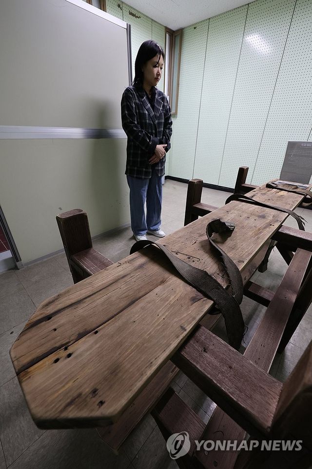 서울 남영동 대공분실 조사실 모습