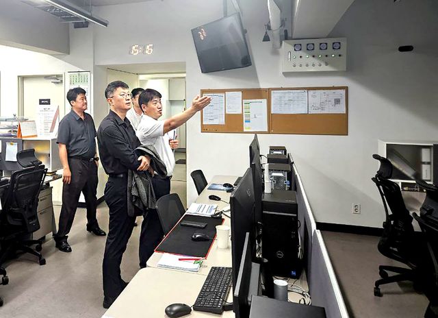 워커힐호텔 앤 리조트 안전 점검하는 이호정 SK네트웍스 대표