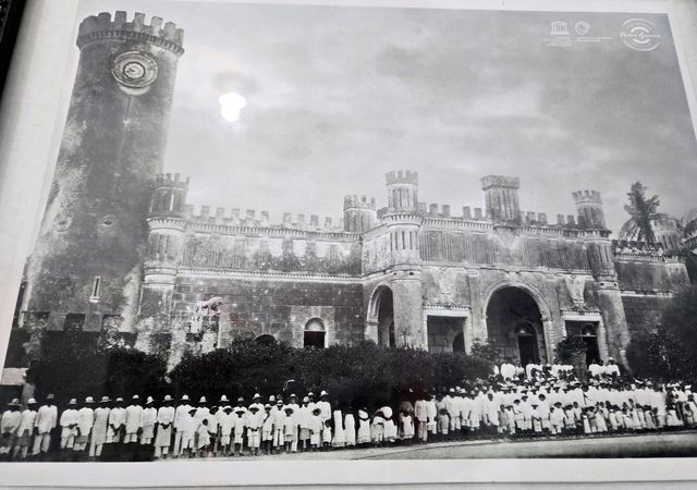 한인이민사박물관에 전시된 '에네켄 농장의 한인들' 