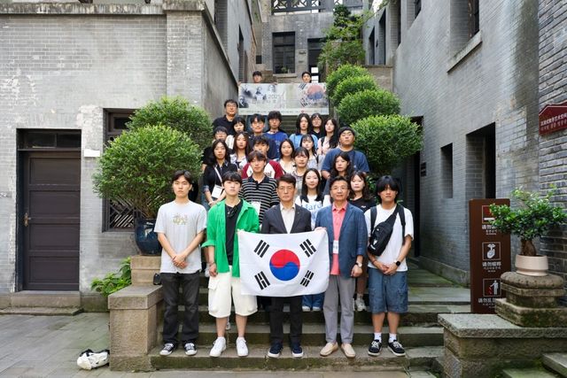 롯데장학재단, 독립유공자 후손과 광복 80주년 해외역사탐방