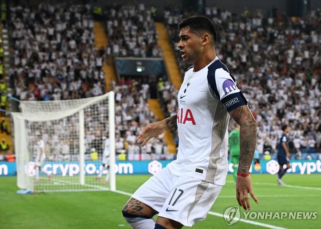 추가골 넣은 로메로