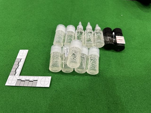 경찰이 압수한 부정의약품