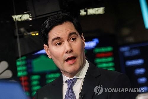 인터뷰하는 골드만삭스 메리클 이코노미스트