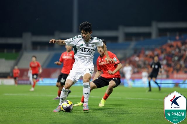 전북의 전진우.