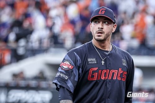 롯데 새 외국인 투수 벨라스케즈