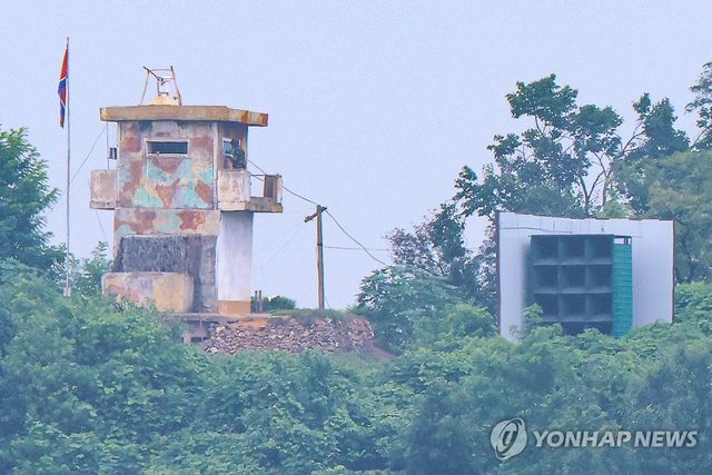 북한 초소와 대남확성기