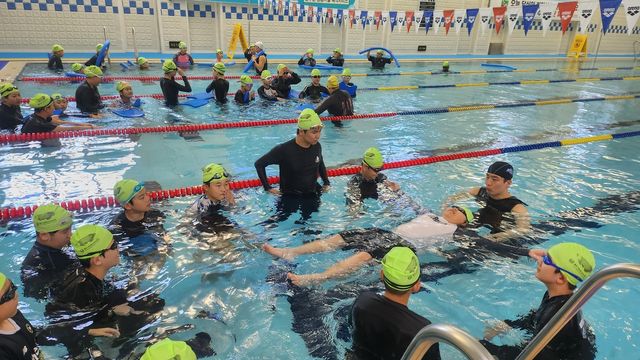 울주 서부청소년수련관 생존수영 교육