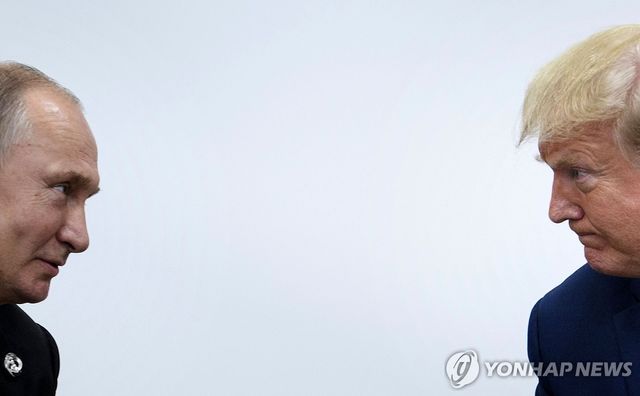 2019년 주요20개국(G20) 정상회의에서 만난 미러정상