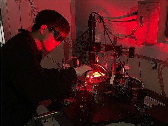 전력 없이 작동하는 광센서 실험