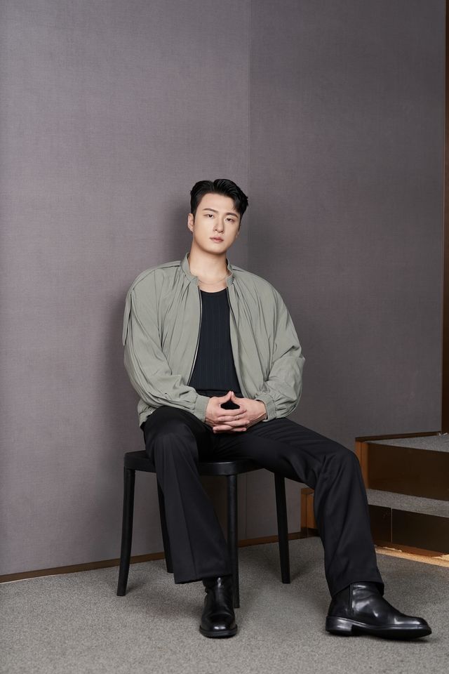 영화 '온리 갓 노우즈 에브리띵' 주연 배우 신승호