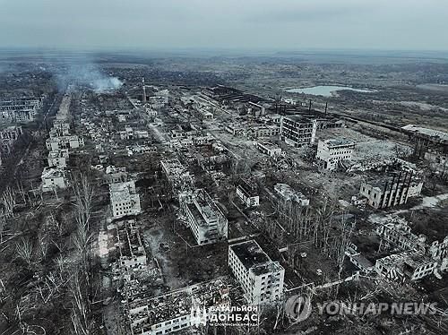 폐허로 변한 우크라이나 동부 도네츠크 차시우야르의 올해 1월 모습 [AFP 연합뉴스 자료사진. 재판매 및 DB 금지]