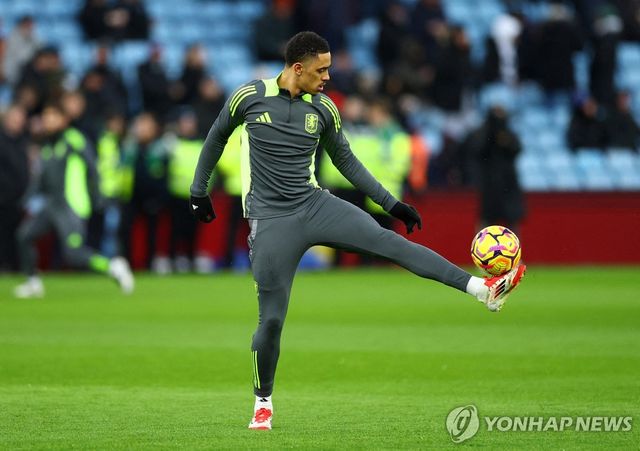 경기 전 몸 푸는 제이컵 램지