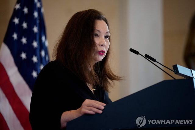 태미 덕워스 미국 상원의원