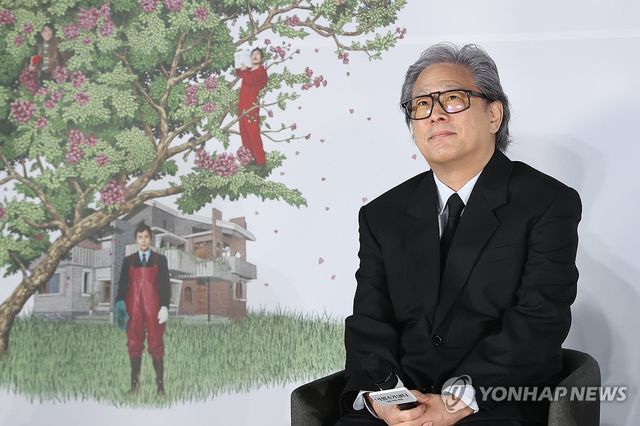 질문 듣는 박찬욱 감독