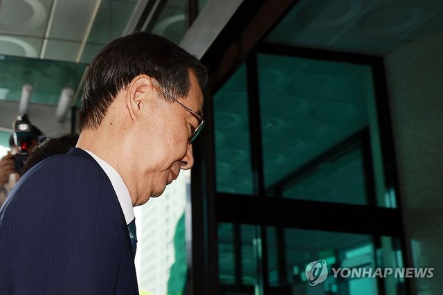 한덕수 전 총리 내란특검 출석