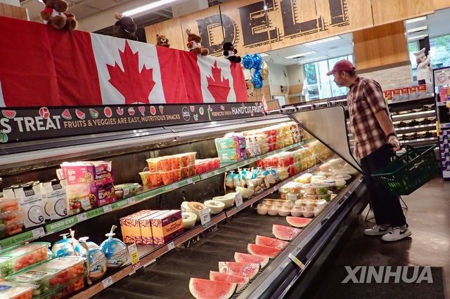 캐나다 밴쿠버의 한 식료품 가게