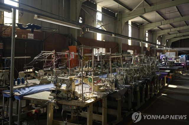 텅빈 레소토 섬유 공장