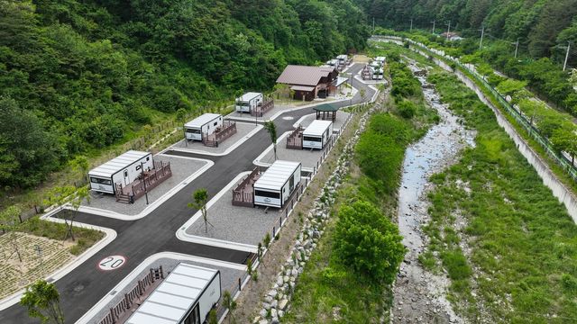 '철암 고원힐링캠핑장' 