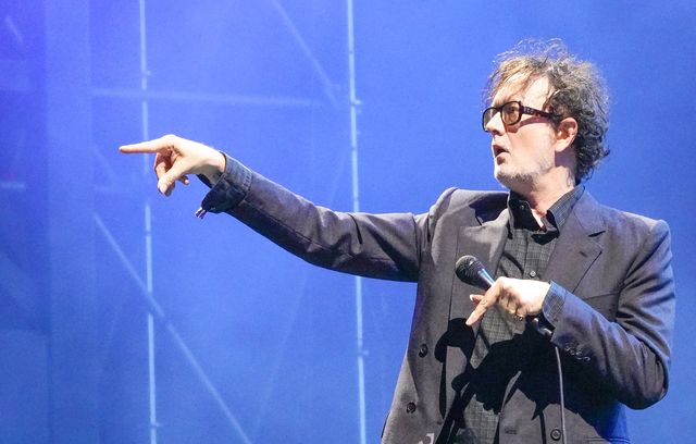 인천 펜타포트 록 페스티벌 무대에 오른 밴드 펄프의 자비스 코커