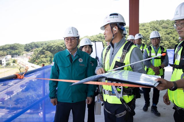 김홍규 시장, 'ITS 세계총회' 건축현장 방문