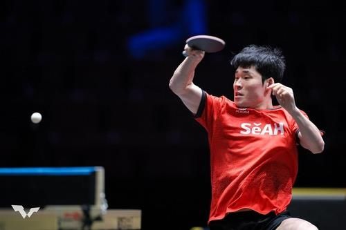 WTT 유럽 스매시에 출전한 장우진의 경기 장면