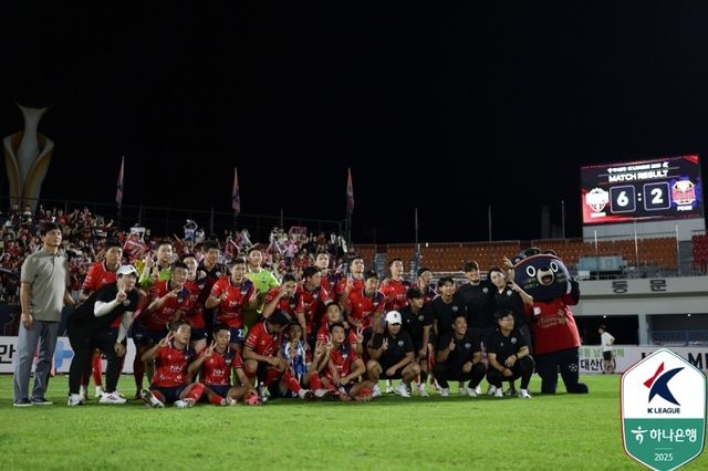 서울에 대승 거둔 김천