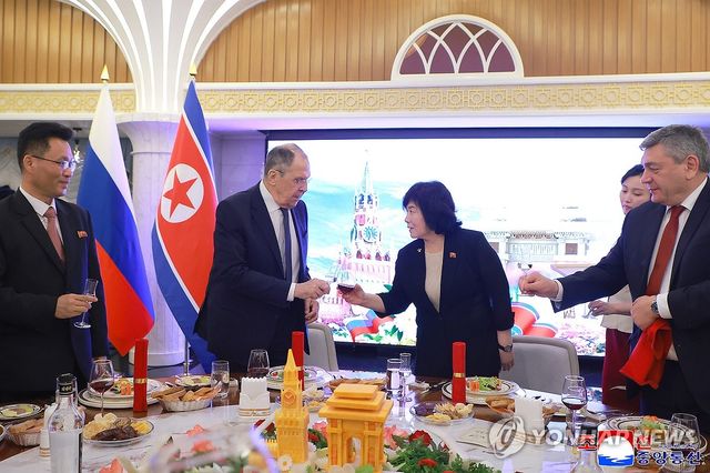 북-러, 원산에서 외무장관 회담