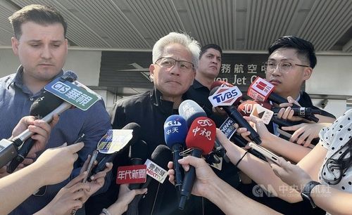 대만 방문한 엔비디아 젠슨 황 CEO