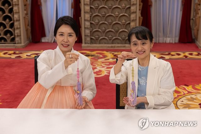 김혜경 여사, 이시바 요시코 여사와 친교 일정