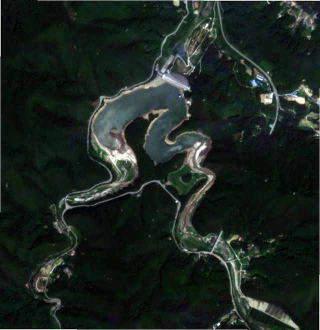 8월 17일 오봉저수지 위성 영상