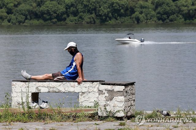 폭염 속 휴식