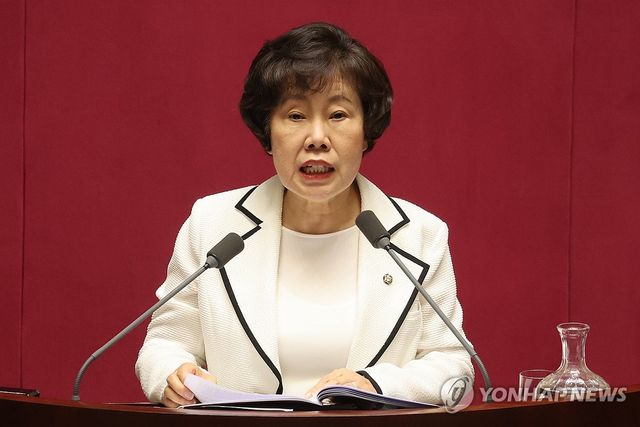 2차 상법 개정안 반대토론 하는 조배숙 의원