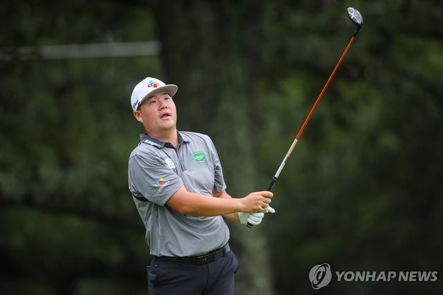 임성재의 2라운드 경기 모습