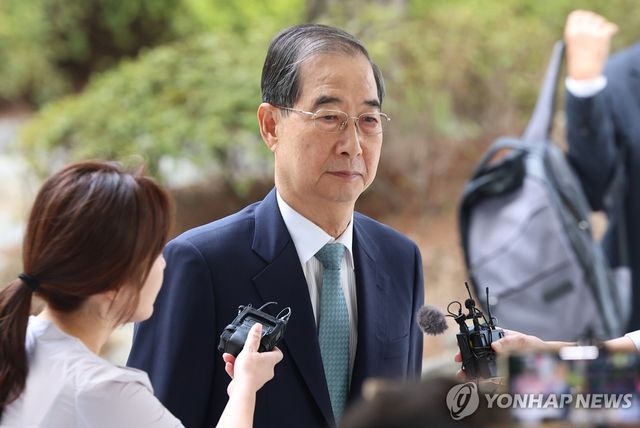 한덕수 전 총리, 특검 출석