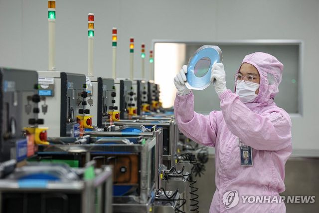 중국의 한 반도체 공장