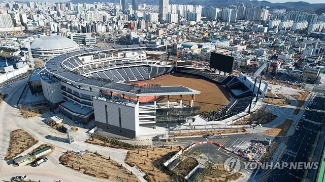 준공 앞둔 대전 한화생명볼파크