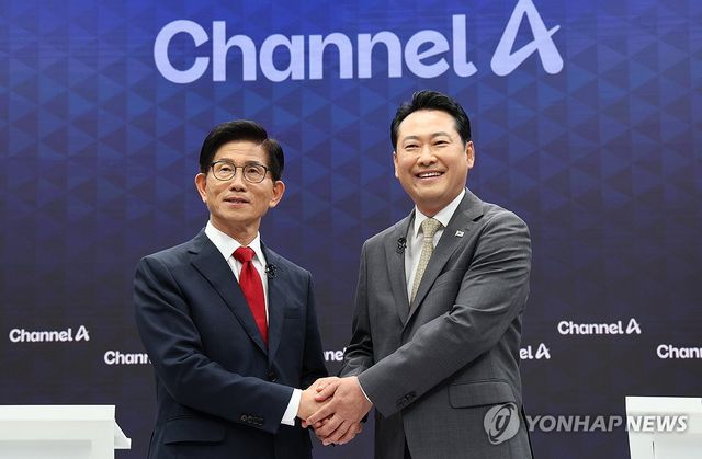 손 잡은 김문수·장동혁