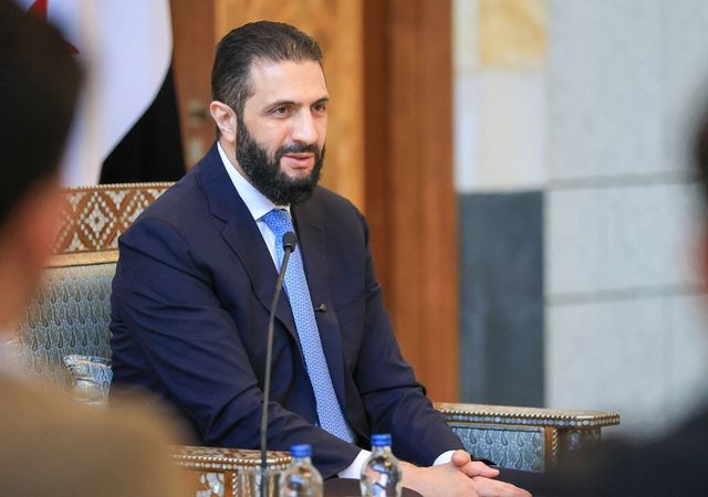 아메드 알샤라 시리아 임시대통령